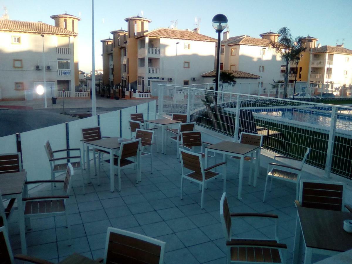 Flat La Marina Del Pinet Appartement Alicante Buitenkant foto
